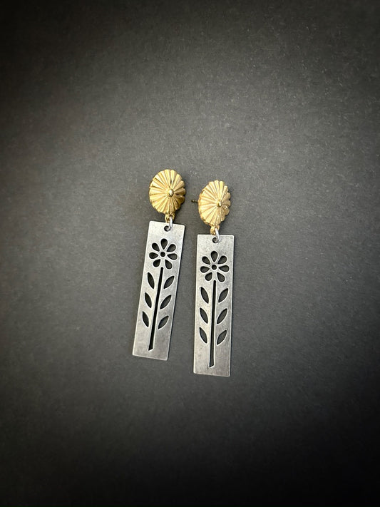 Mod sun and flower earrings